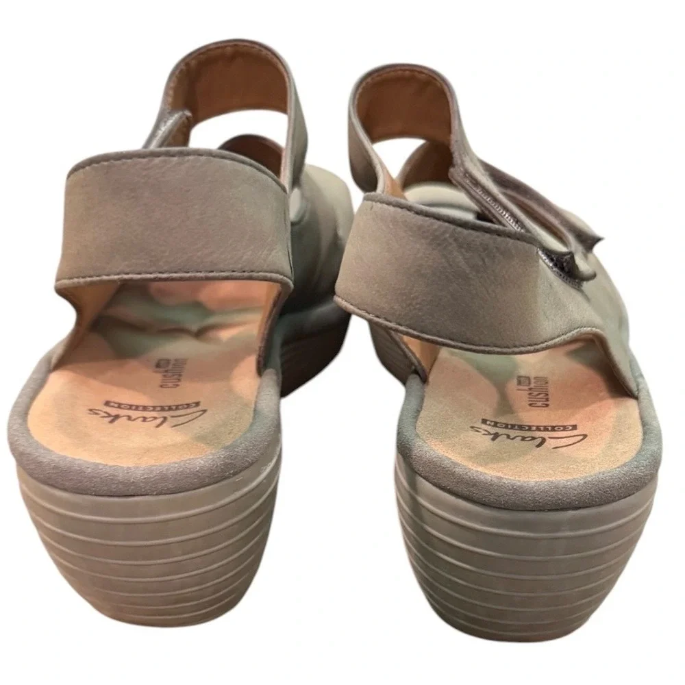 Clarks Collection Cushion Soft Taupe Leather Wedge Sandals Womens 6 M